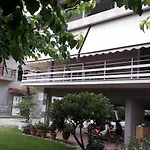 Tsakalos Apartamento Edipsos