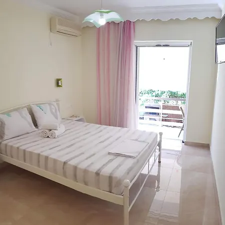 Tsakalos Apartment