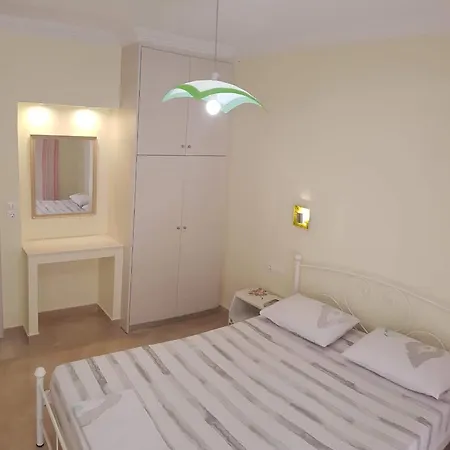 Tsakalos Apartment