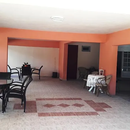 Tsakalos Apartamento *