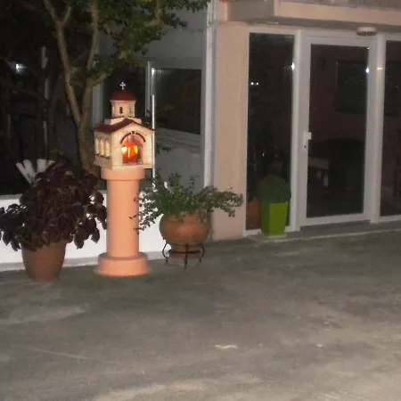 Tsakalos Apartment Edipsos