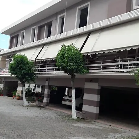 Tsakalos Apartment Edipsos