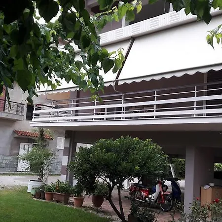 Tsakalos Apartment Edipsos